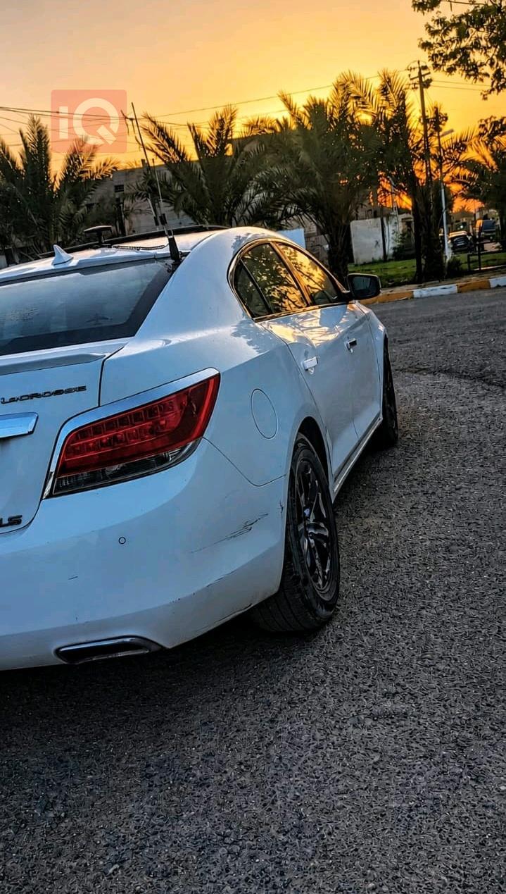 بويك لاكروس